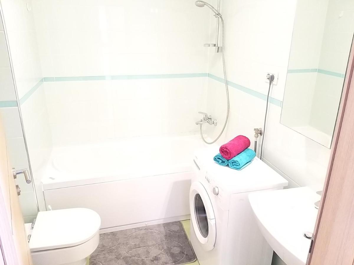 3 Bedroom Apartment With Terrace And Free Parking 스플리트 외부 사진