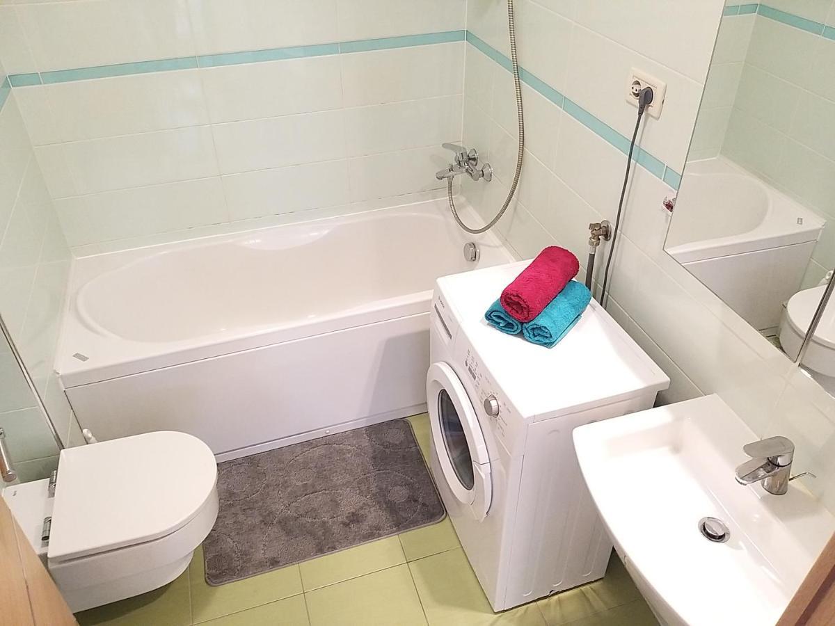 3 Bedroom Apartment With Terrace And Free Parking 스플리트 외부 사진